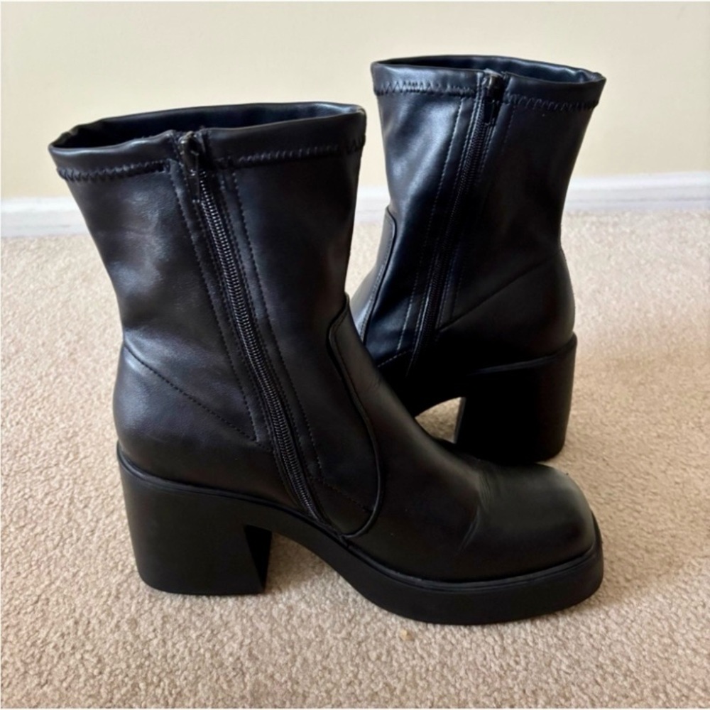 ASOS Simply be. Becca Platform Ankle Sock Boots in Black - Wide Fit (11)